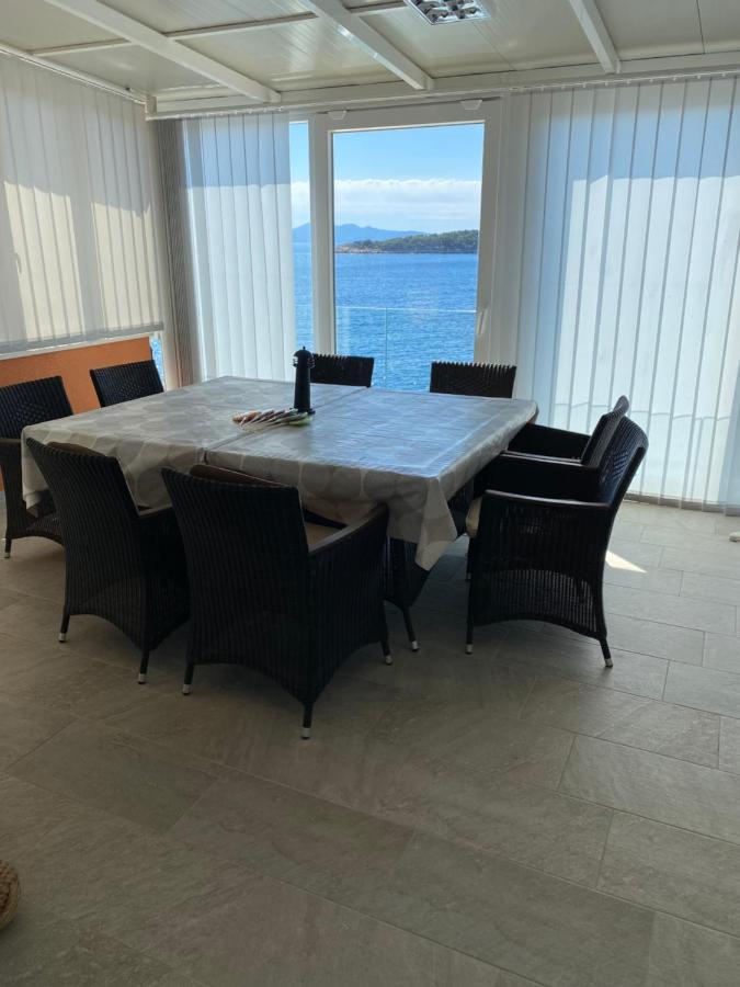 Villa Desiree Prizba Exteriör bild
