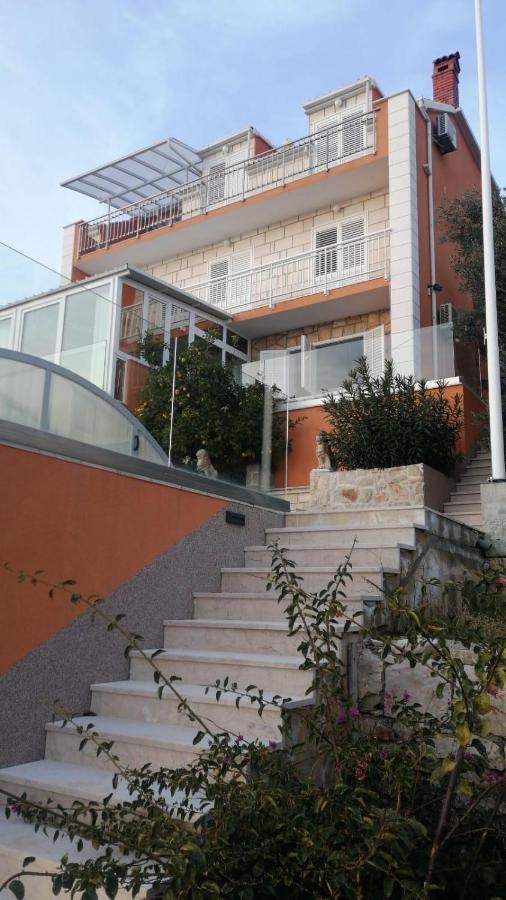 Villa Desiree Prizba Exteriör bild